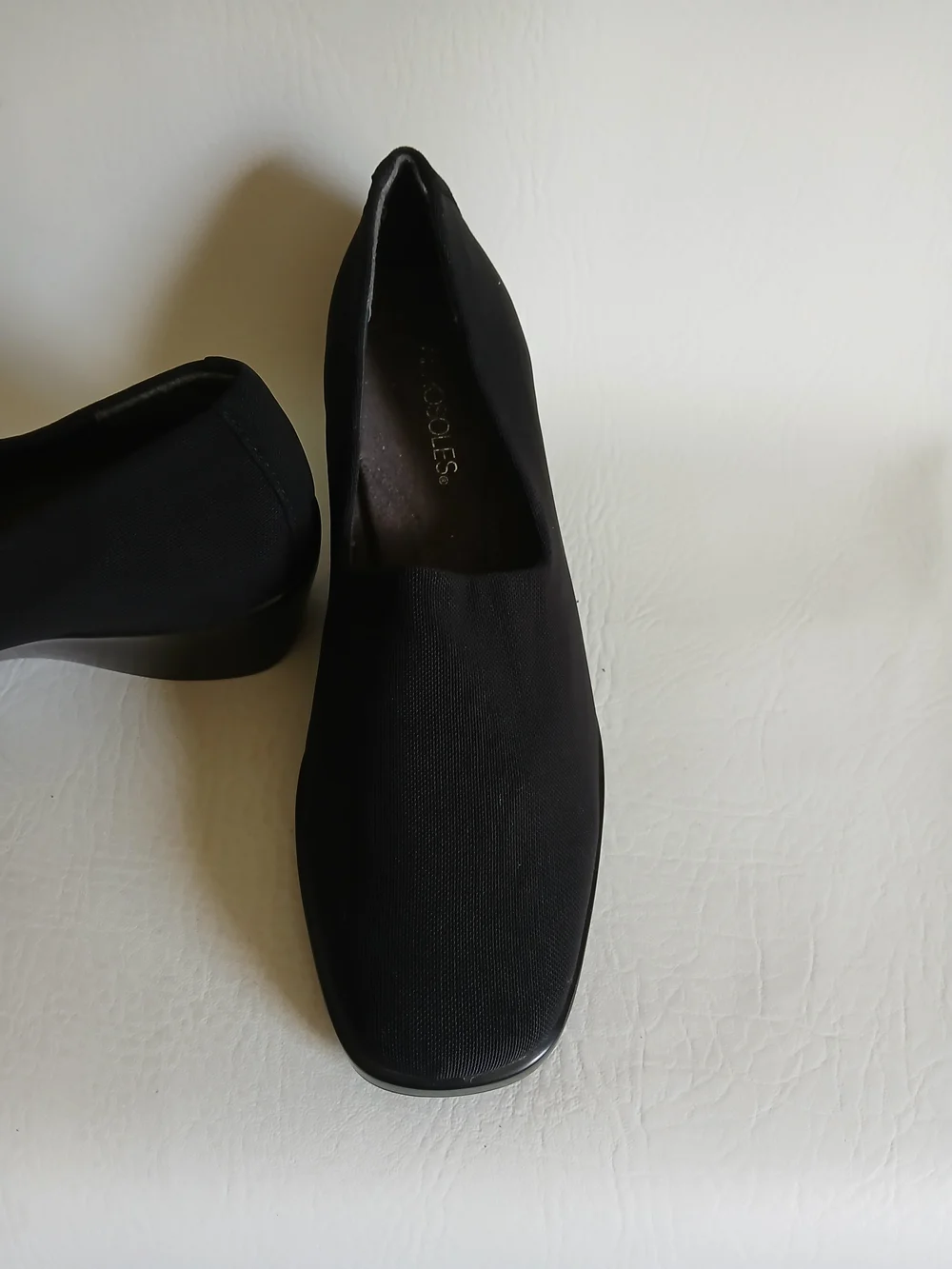 AEROSOLES Black Slip-On Wedge Loafers Microfabric Sz8M